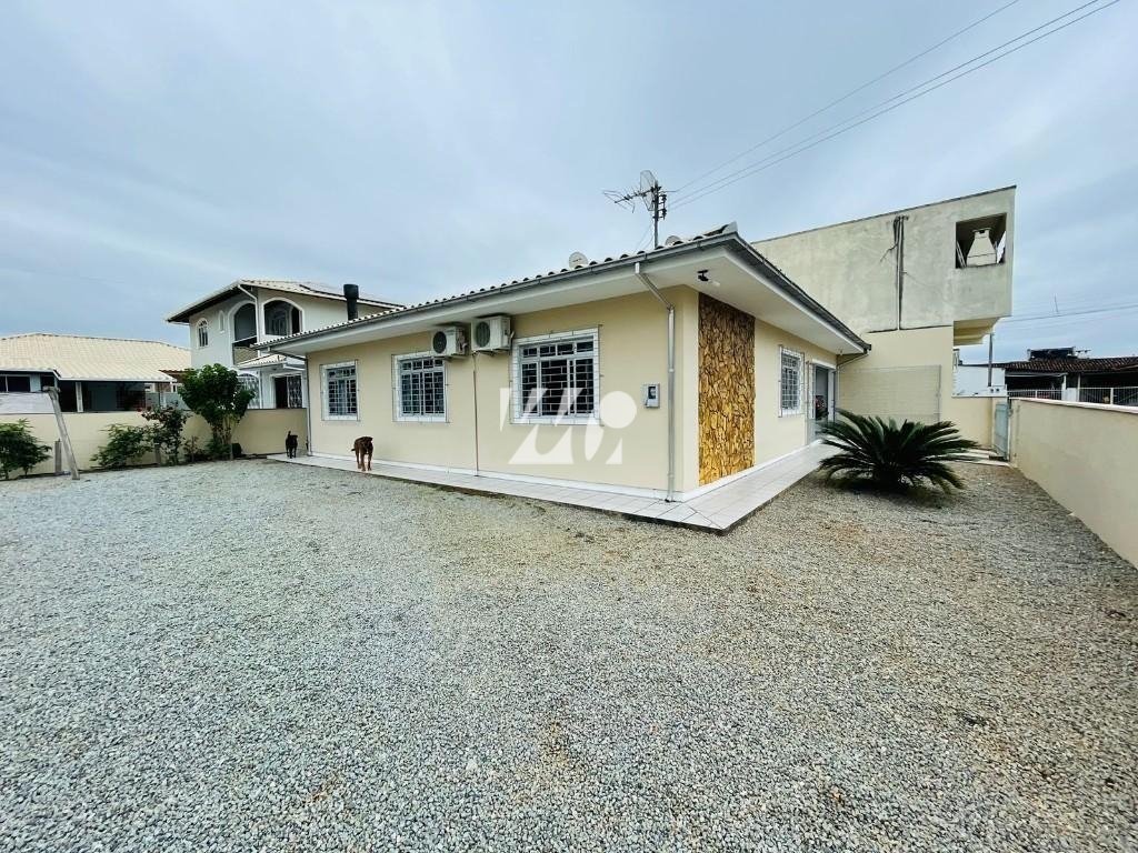 Casa em Bela Vista, Palhoça. 3 quartos, 168m². Imagem 11 de 12